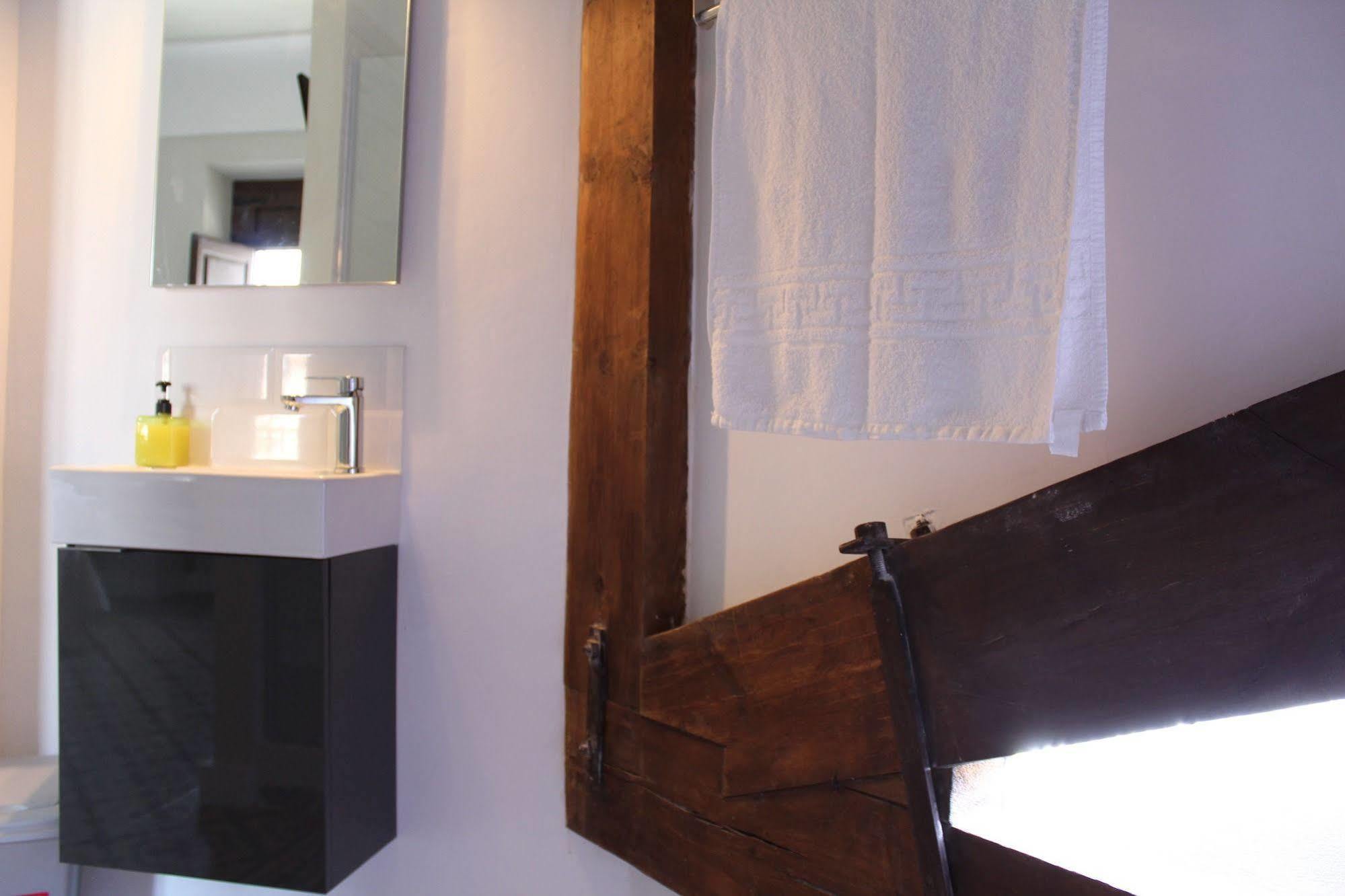 Nwt Paradise Urban Hostel Alicante Exterior foto