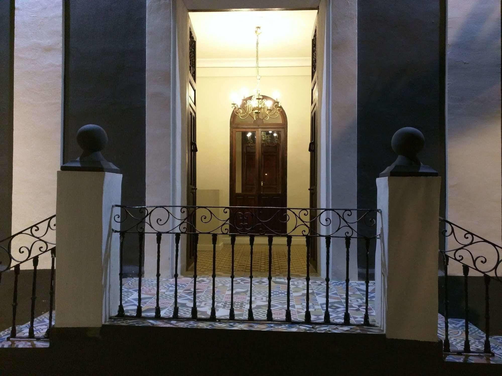 Nwt Paradise Urban Hostel Alicante Exterior foto